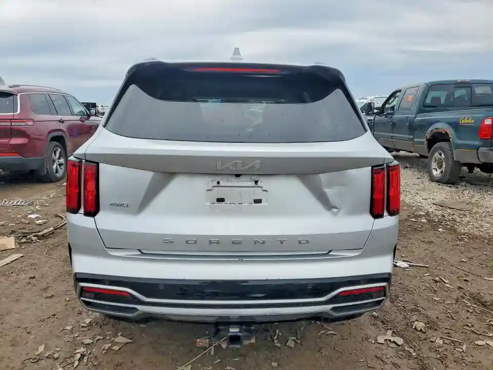 5XYRKDLF5NG110696 2022 KIA SORENTO-5