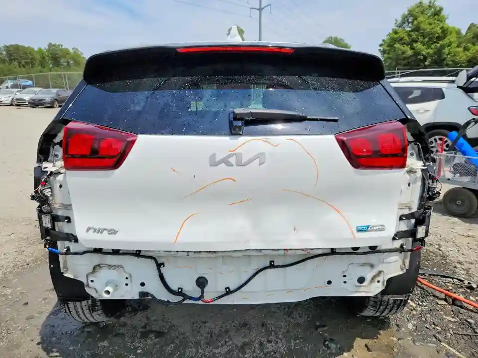 KNDCC3LG1N5160865 2022 KIA-5