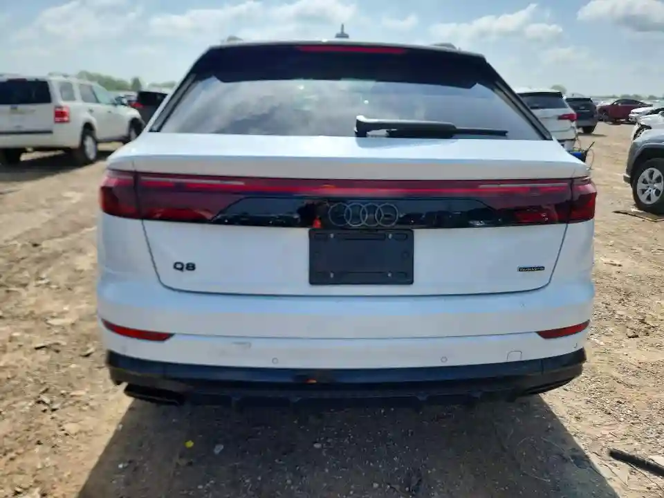 WA1EVBF13SD019926 2025 AUDI Q8-5