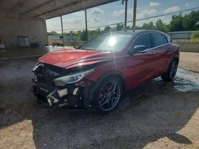 SJKCH5CP1JA057277 2018 INFINITI QX30-0