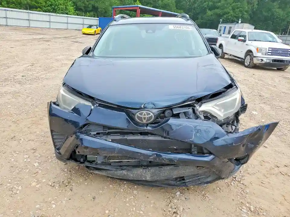 2T3ZFREV9JW469759 2018 TOYOTA RAV4-4