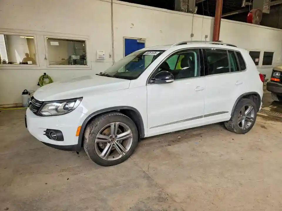 WVGUV7AX1HW509056 2017 VOLKSWAGEN TIGUAN-0