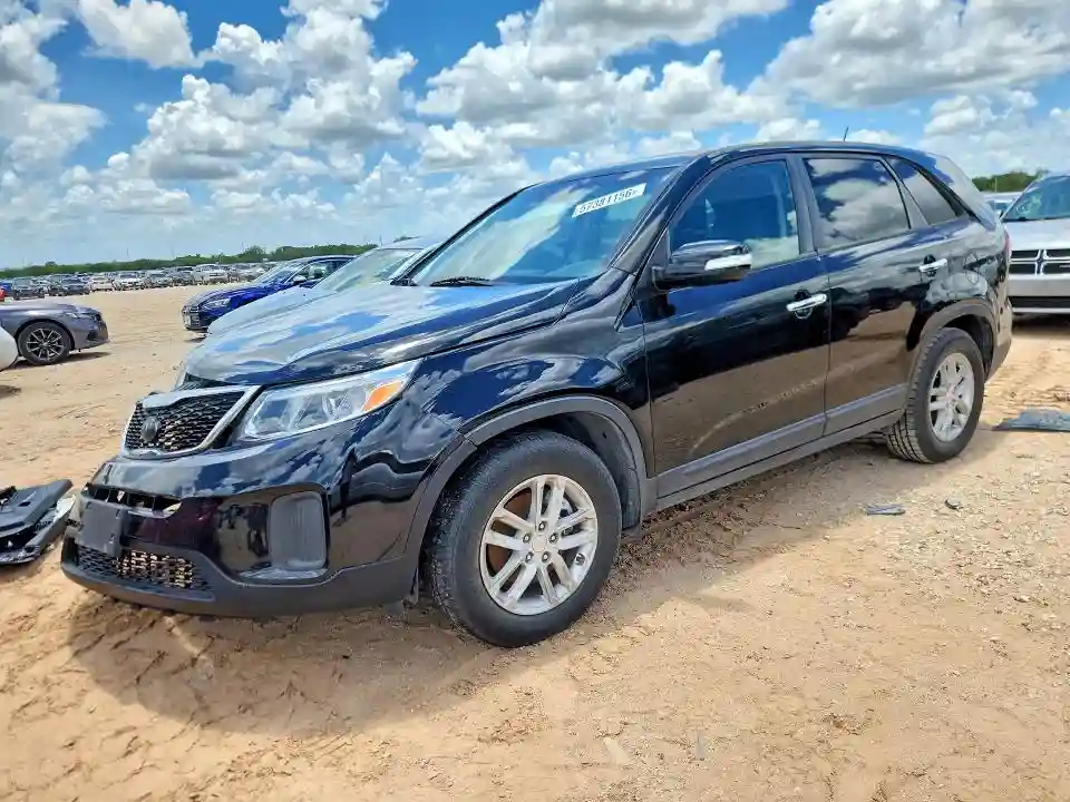 5XYKT3A61FG601067 2015 KIA SORENTO-0