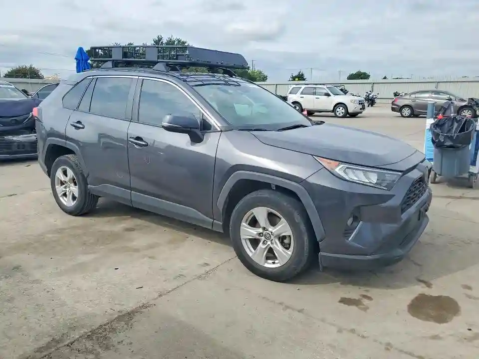 2T3W1RFV2LW071277 2020 TOYOTA RAV4-3