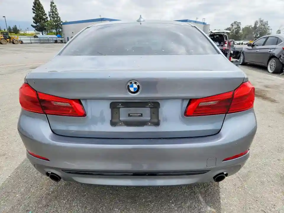 WBAJA5C39HG898036 2017 BMW 5 SERIES-5