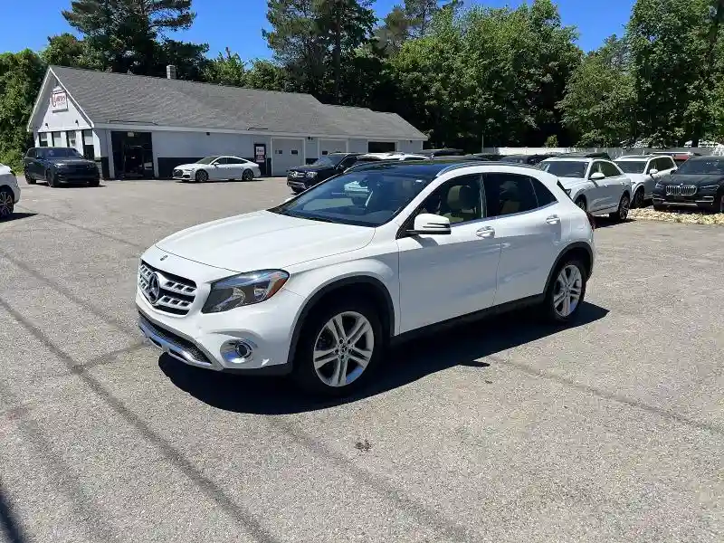 WDCTG4GB9JJ505418 2018 MERCEDES-BENZ GLA-CLASS-1