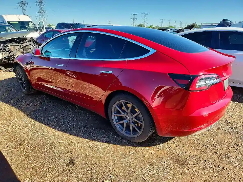 5YJ3E1EA9KF435898 2019 TESLA MODEL 3-1