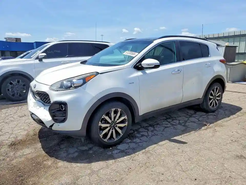 KNDPNCAC7J7399492 2018 KIA SPORTAGE-0