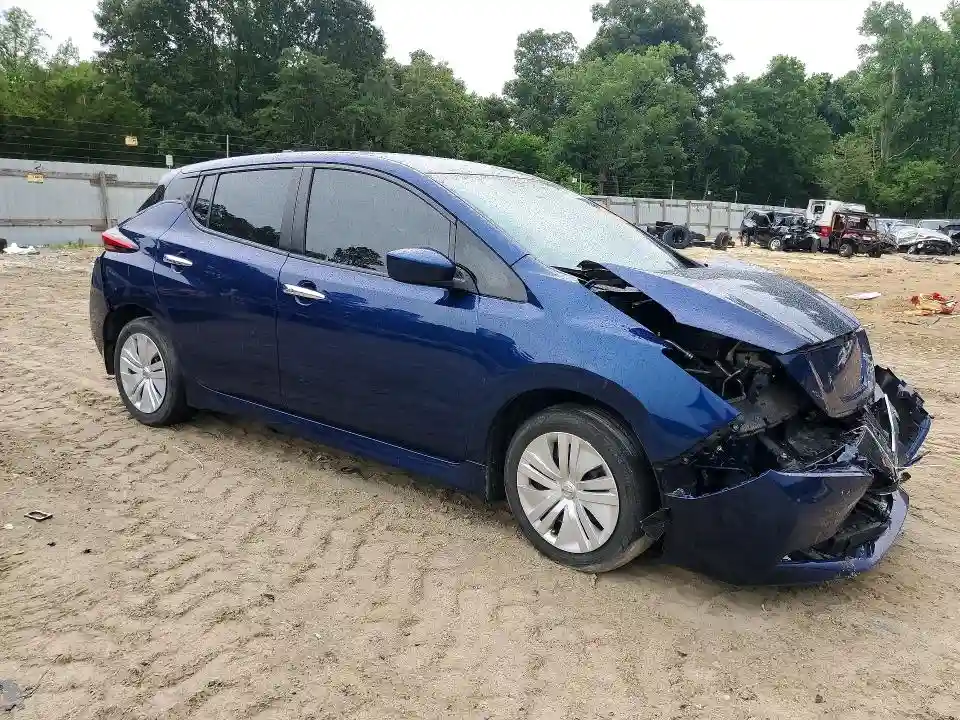 1N4AZ1BV4NC560253 2022 NISSAN LEAF-3