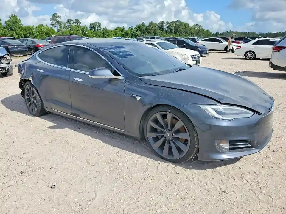 5YJSA1E22MF426978 2021 TESLA MODEL S-3