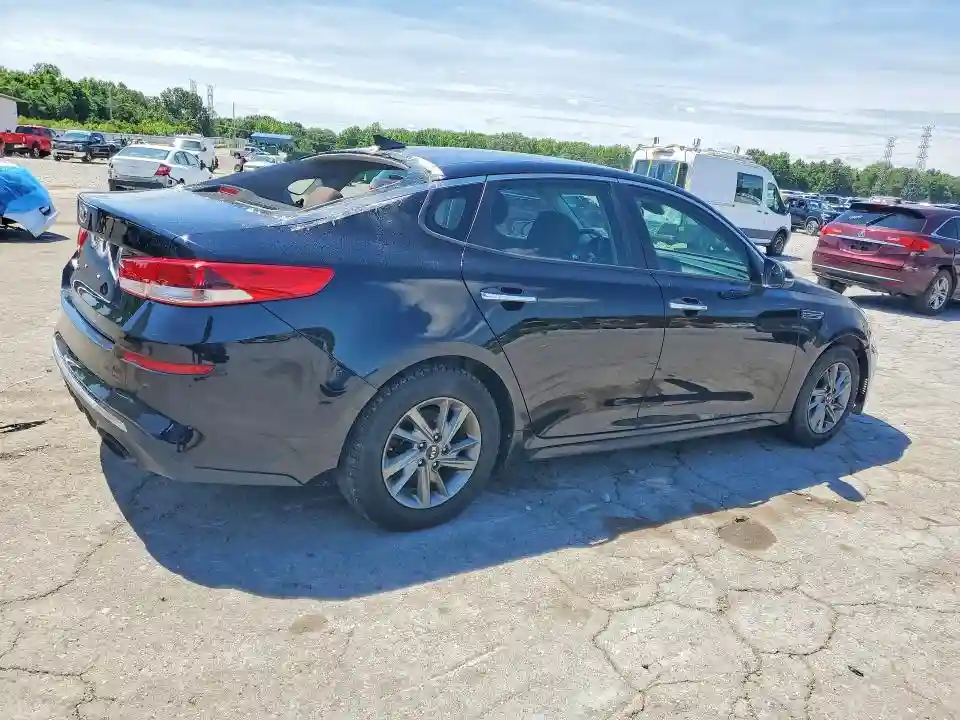 5XXGT4L34KG299965 2019 KIA OPTIMA-2