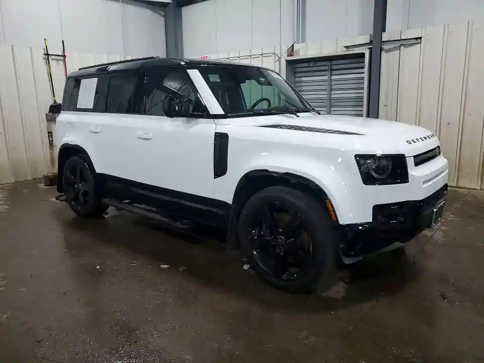 SALE27EU9S2411448 2025 LAND ROVER DEFENDER-3