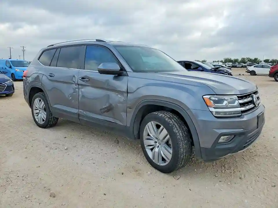 1V2DP2CA3KC590496 2019 VOLKSWAGEN ATLAS-3