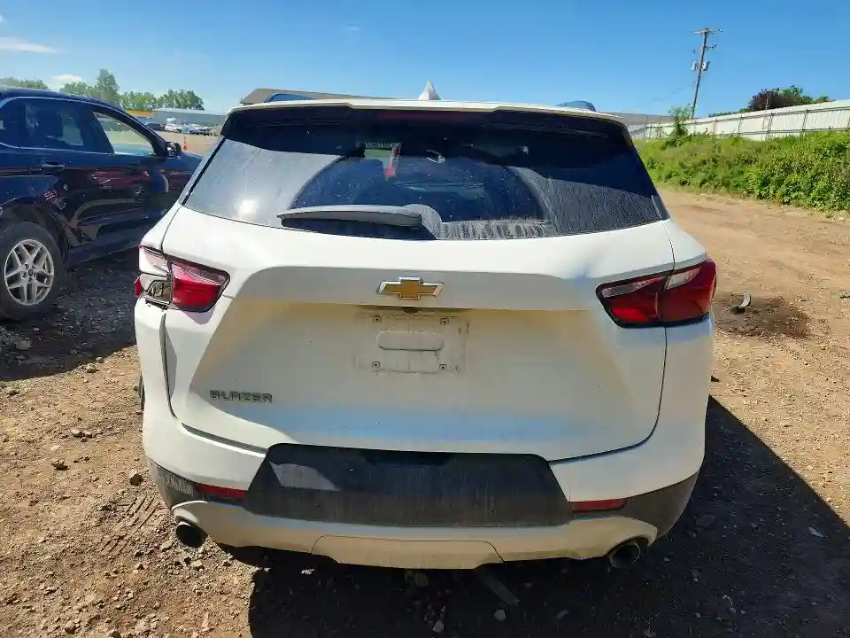 3GNKBCR4XNS169752 2022 CHEVROLET BLAZER-5