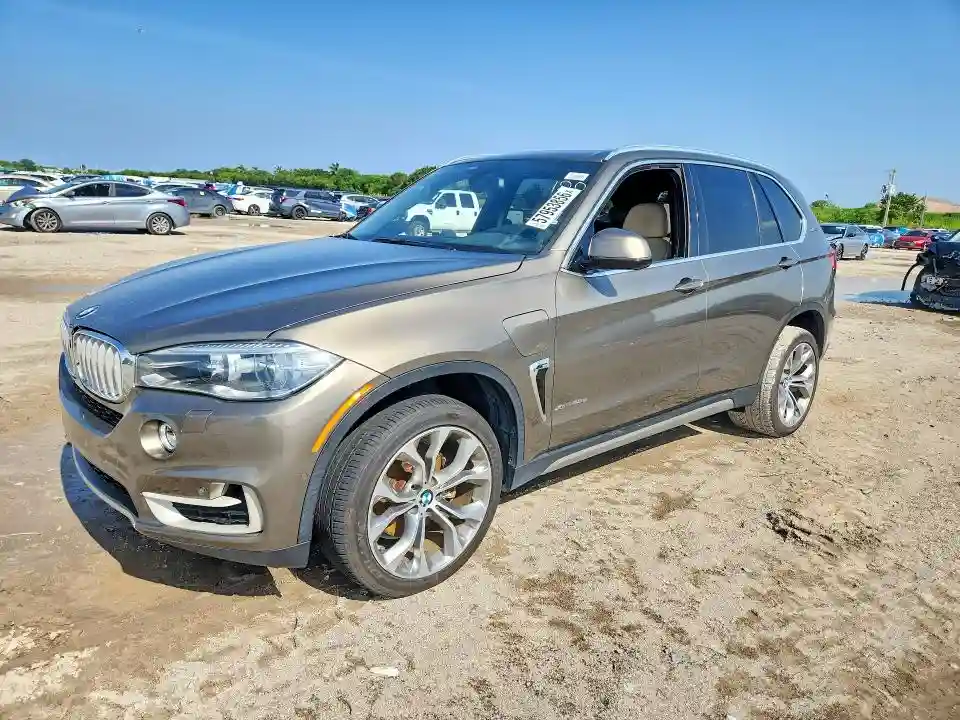 5UXKT0C30H0S81684 2017 BMW X5-0