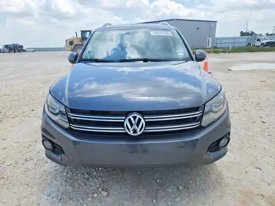 WVGAV7AX8GW557669 2016 VOLKSWAGEN TIGUAN-4