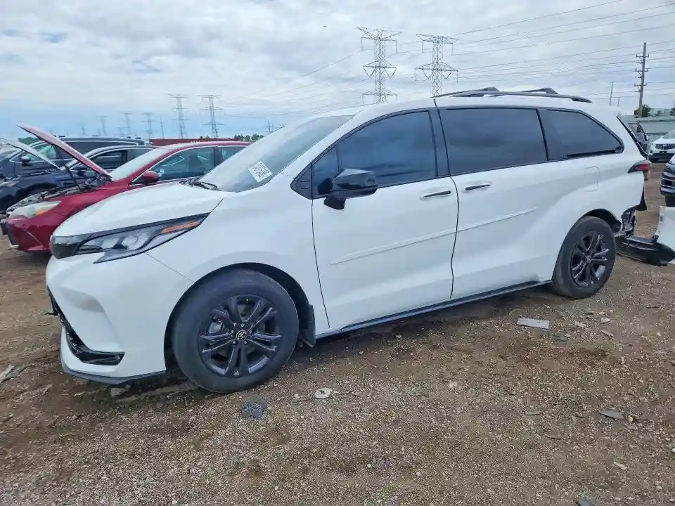 5TDDSKFC6RS136734 2024 TOYOTA SIENNA-0