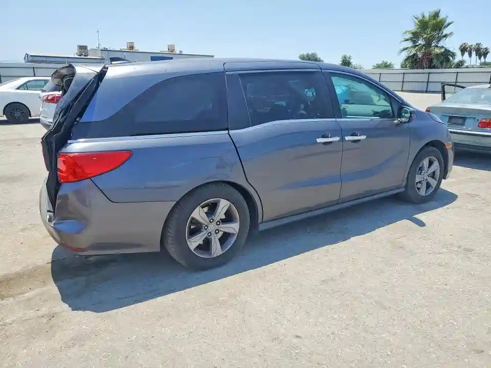 5FNRL6H7XJB053407 2018 HONDA ODYSSEY-2