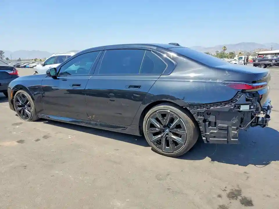 WBA23EH08RCS25938 2024 BMW 7 SERIES-1