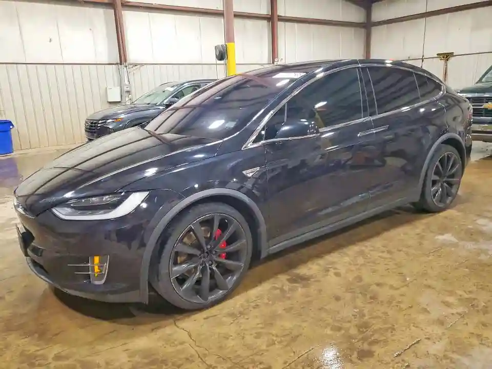 5YJXCBE48GF003902 2016 TESLA MODEL X-0