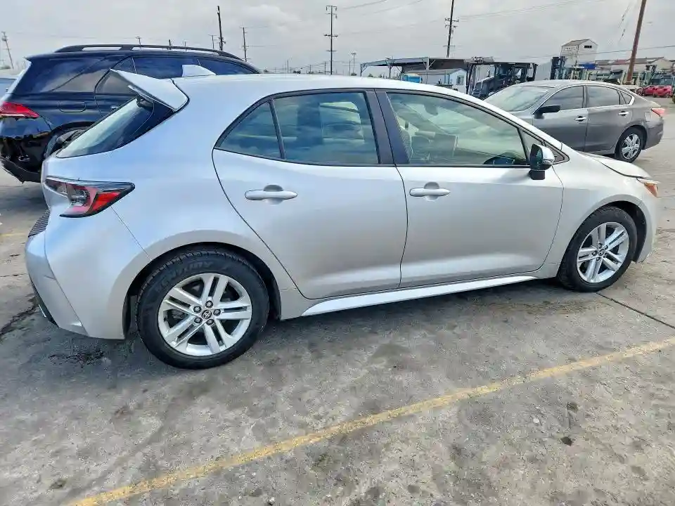 JTNK4RBE3K3060667 2019 TOYOTA COROLLA-2