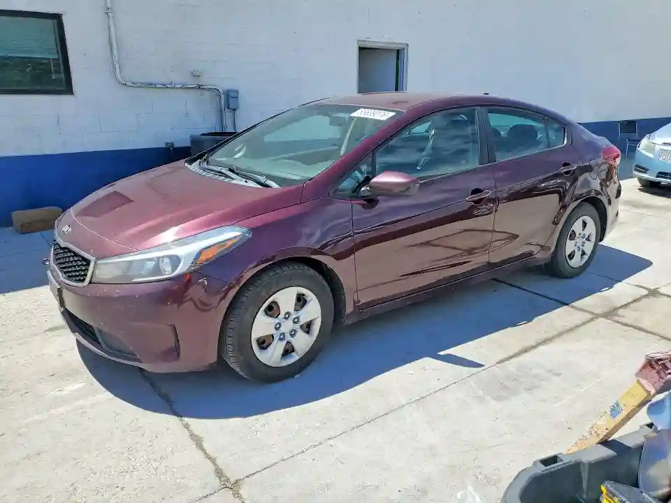 3KPFK4A79JE208698 2018 KIA FORTE-0