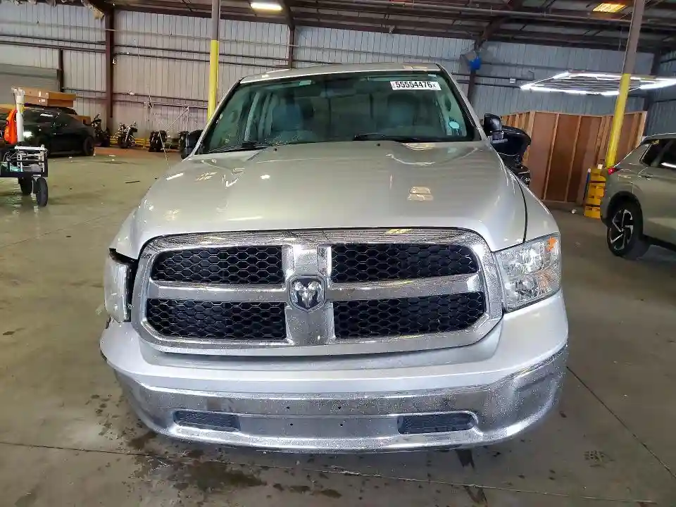 1C6RR6GG4HS741505 2017 RAM 1500-4