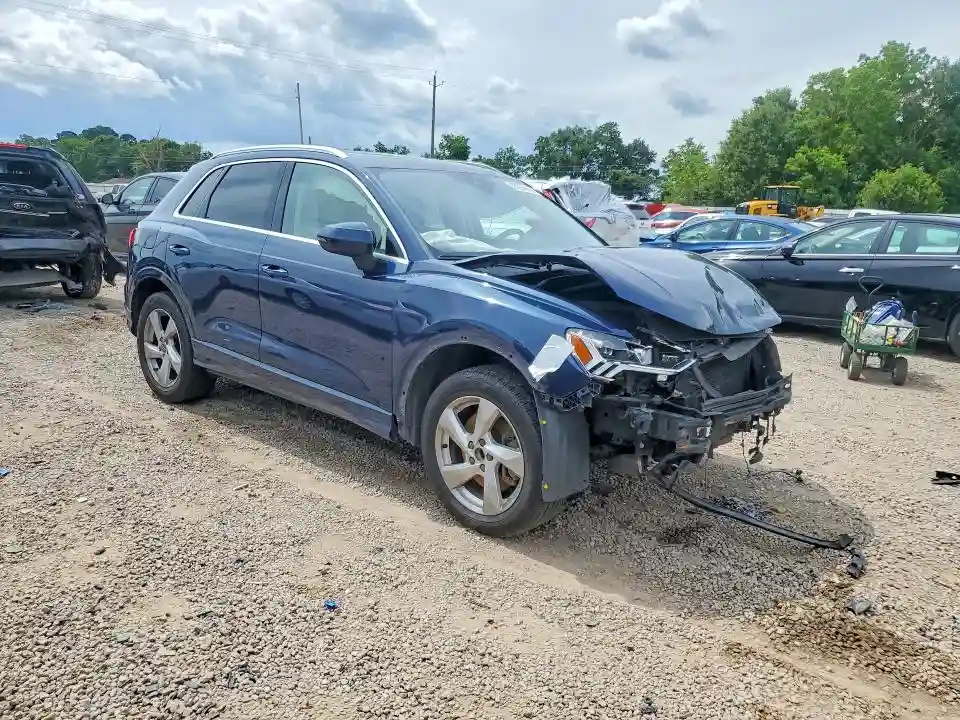 WA1BECF34L1092543 2020 AUDI Q3-3