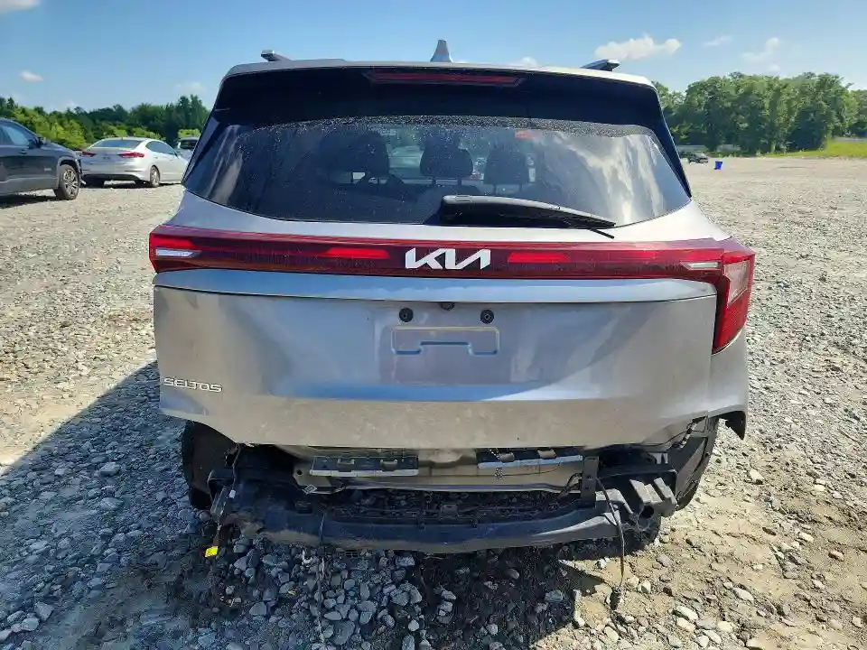 KNDER2AA1R7497661 2024 KIA SELTOS-5