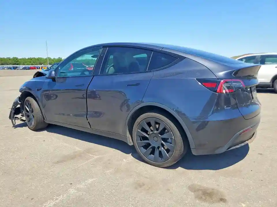 7SAYGDED8RF093126 2024 TESLA MODEL  Y-1
