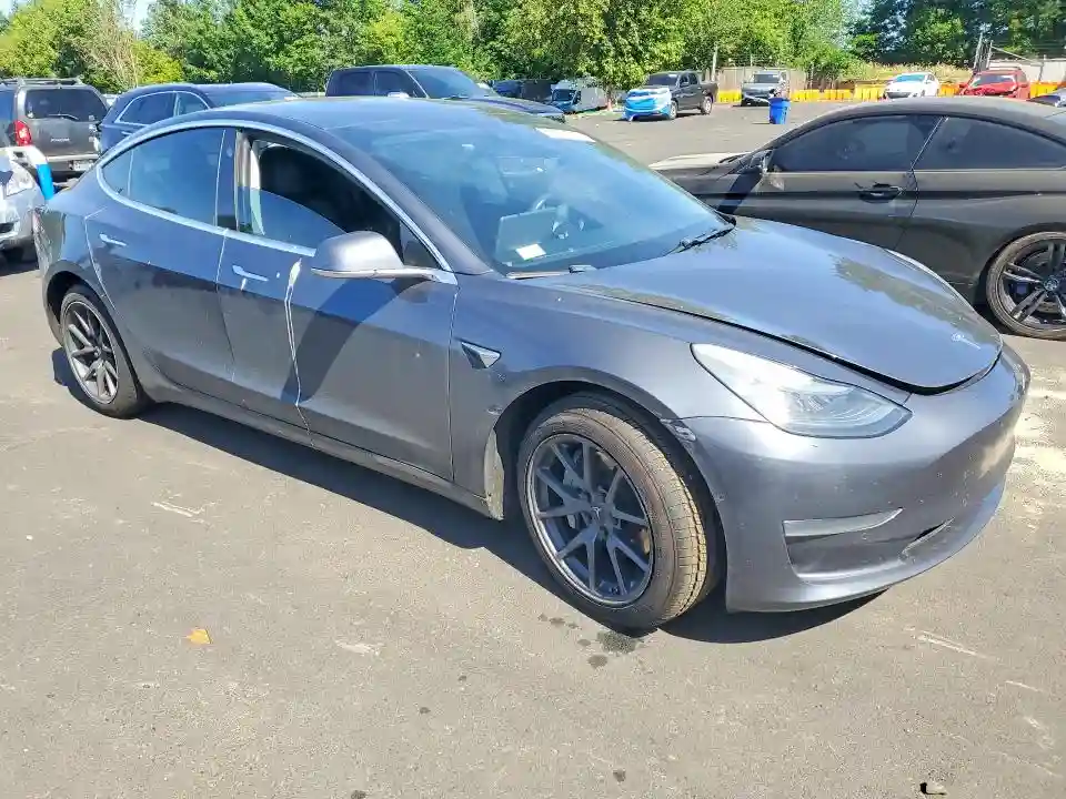 5YJ3E1EB3KF210482 2019 TESLA MODEL 3-3