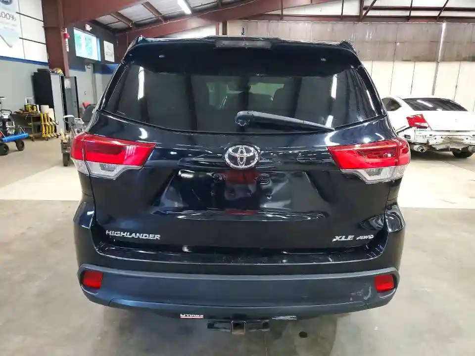 5TDJZRFH0HS455564 2017 TOYOTA HIGHLANDER-5