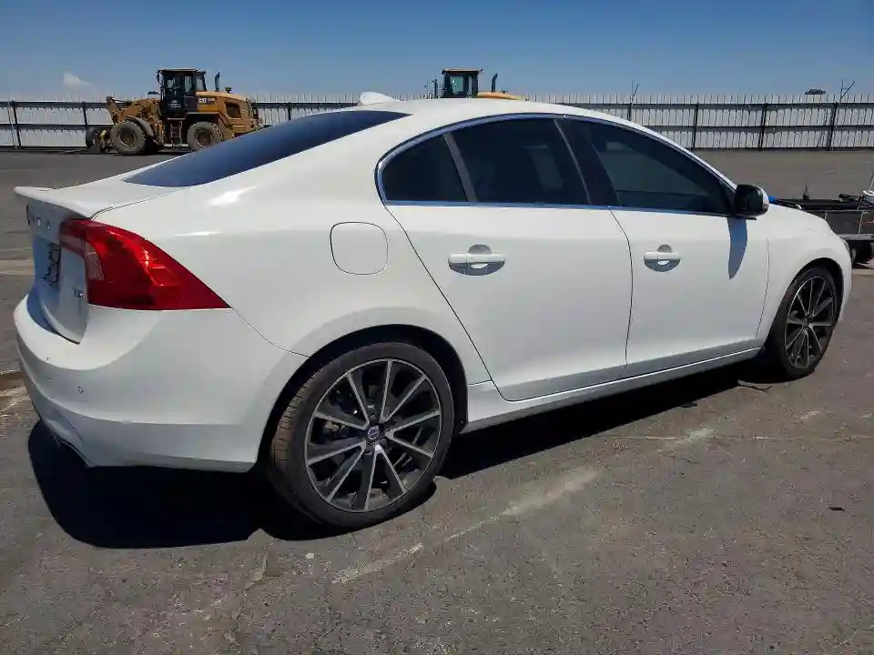YV126MFK5G2392490 2016 VOLVO S60-2