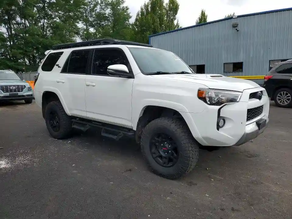 JTEBU5JR3J5513525 2018 TOYOTA 4RUNNER-3