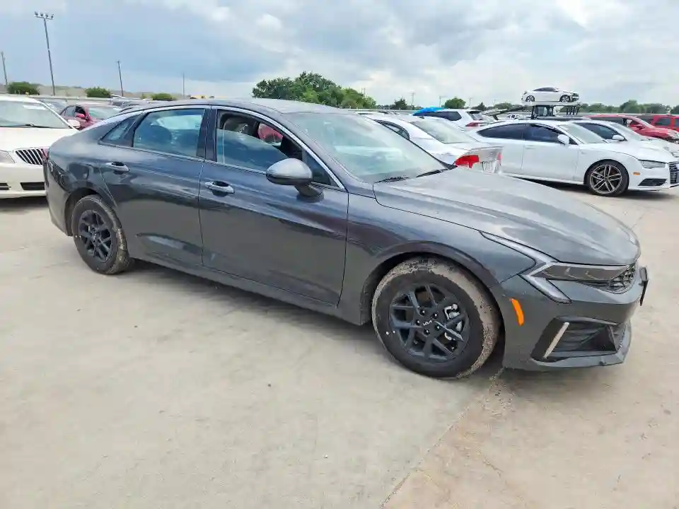 KNAG24J75T5410888 2026 KIA K5-3