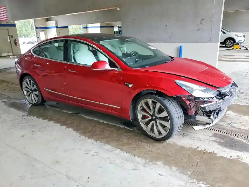 5YJ3E1EB5JF074760 2018 TESLA MODEL 3-3