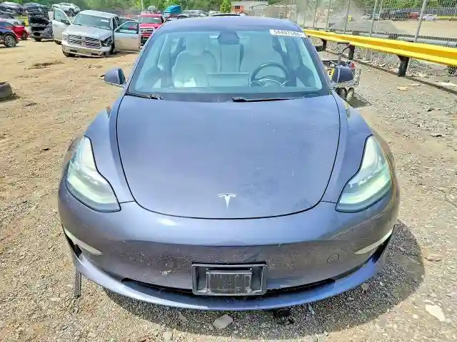 5YJ3E1EB8JF170205 2018 TESLA MODEL 3-4