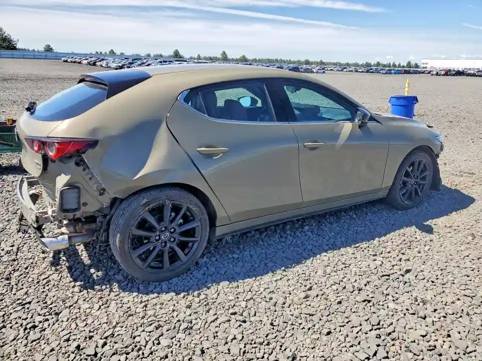 JM1BPBYY9S1755994 2025 MAZDA 3-2
