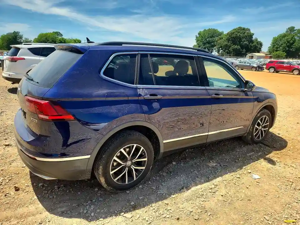 3VV2B7AX7MM103959 2021 VOLKSWAGEN TIGUAN-2