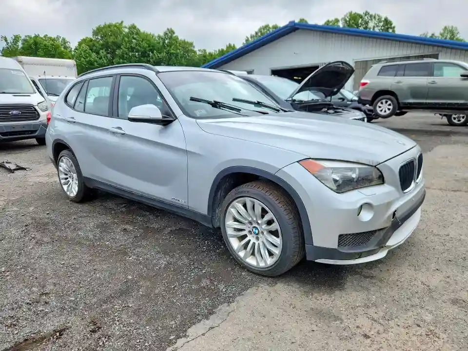 WBAVL1C58FVY32527 2015 BMW X1-3