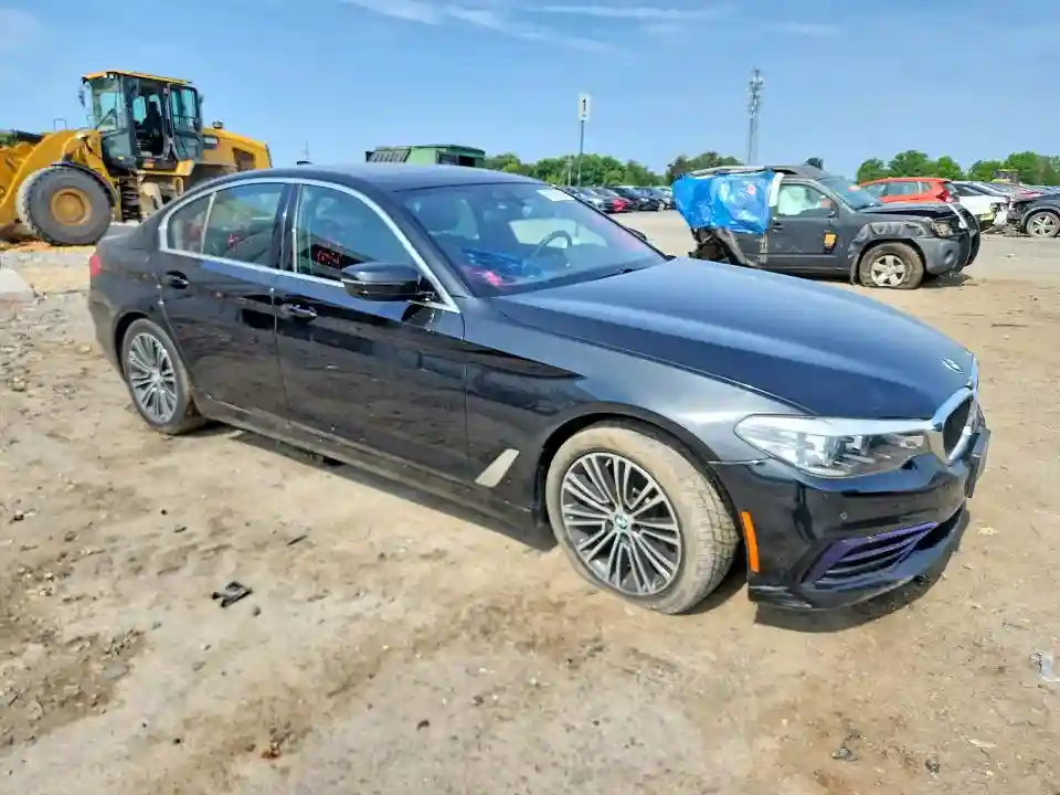 WBAJA7C51KWW08690 2019 BMW 5 SERIES-3