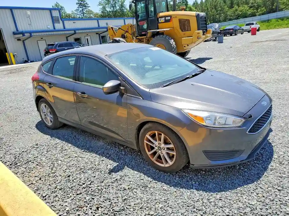 1FADP3K21JL326991 2018 FORD FOCUS-3