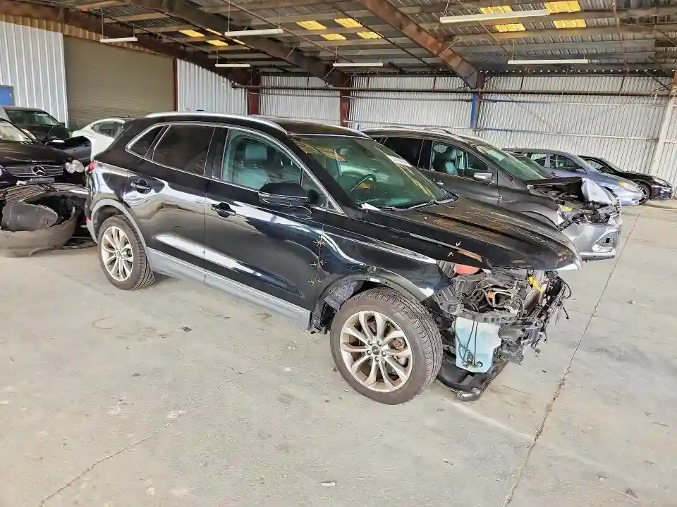 5LMCJ2C99HUL31351 2017 LINCOLN MKC-3