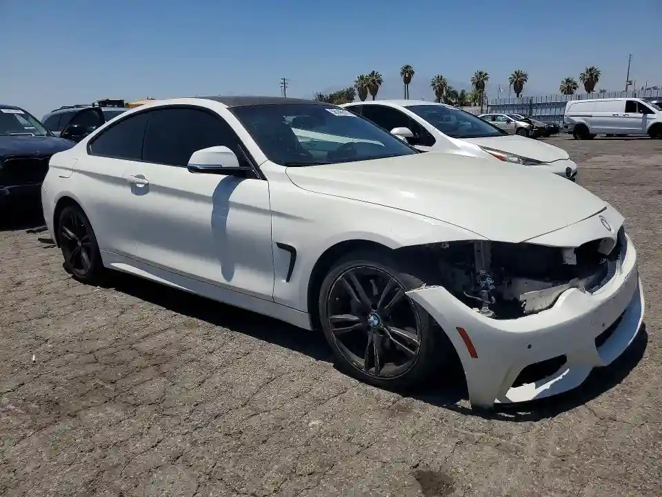 WBA4W3C55JAC97626 2018 BMW 4 SERIES-3