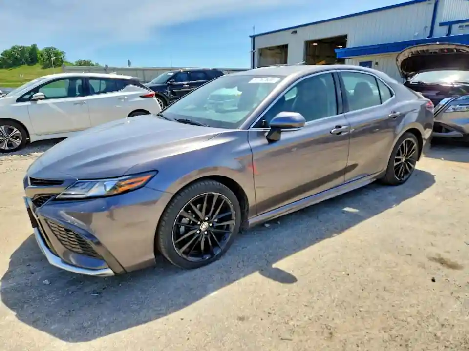 4T1K61BK0MU042447 2021 TOYOTA CAMRY-0