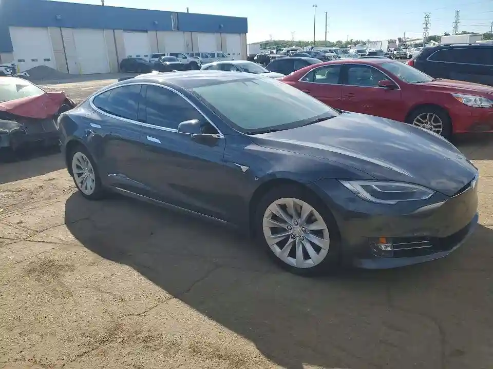 5YJSA1E22HF199863 2017 TESLA MODEL S-3