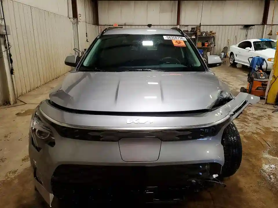 KNDCR3L11S5144638 2025 KIA NIRO-4