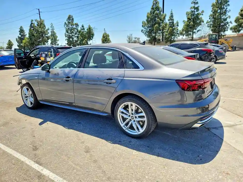 WAUEAAF43MA078806 2021 AUDI A4-1
