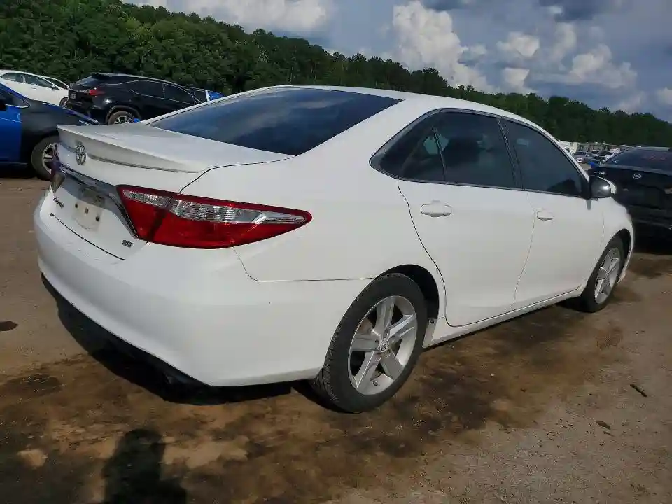 4T1BF1FK5FU932066 2015 TOYOTA CAMRY-2