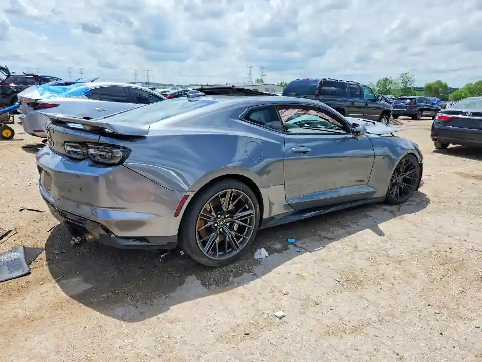 1G1FK1R61M0101323 2021 CHEVROLET CAMARO-2